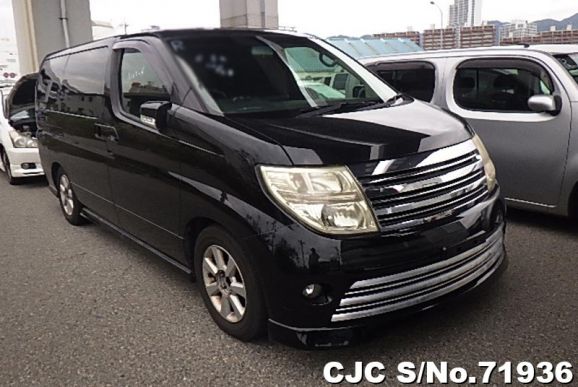 2004 Nissan / Elgrand Stock No. 71936